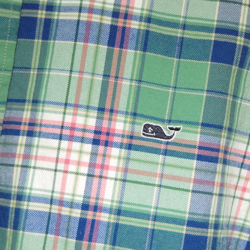 Vineyard Vines Men's Large Plaid Button Down